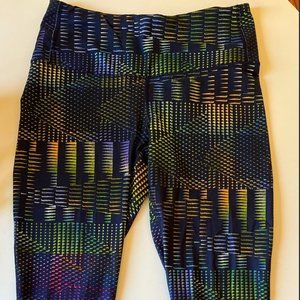 Patagonia Centered Yoga Capri Graphic Leggings- Size Small